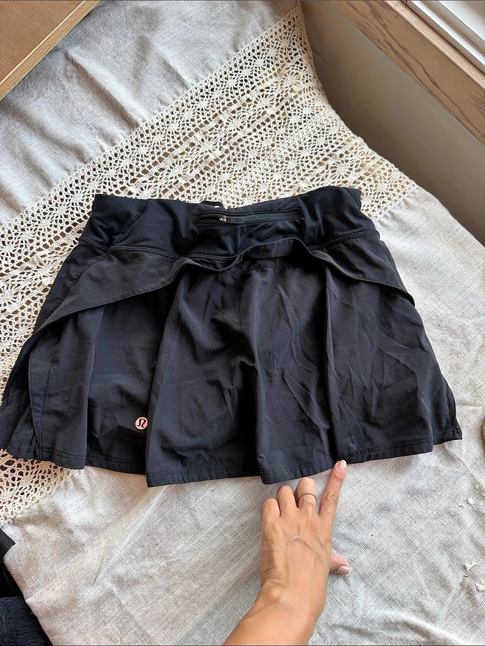 lululemon Hotty Hot Shorts Athletic Shorts Black Size 6